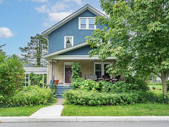 2nd image of 226 Hamilton Ave