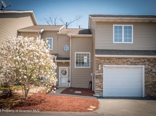 708 S Keyser Ave, Scranton, PA 18504