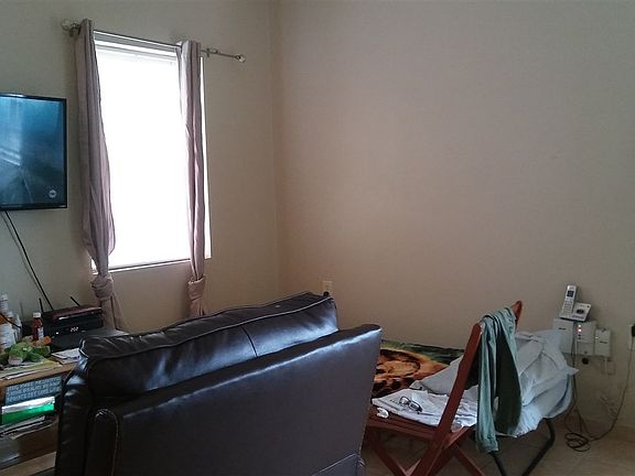 4th image of 6406 Durham Ave