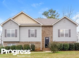 425 Levine Rd, Odenville, AL 35120