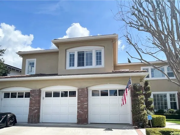 19292 Jasper Hill Rd, Trabuco Canyon, CA 92679