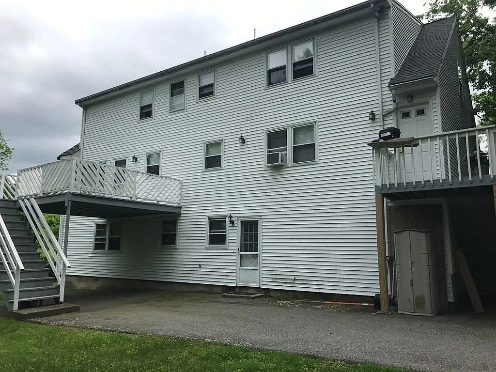 1 bed, $2,295 — Photo 2