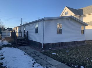 509 16th St, Wisner, NE 68791