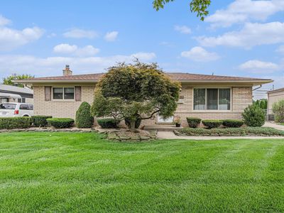 29832 Autumn Ln, Warren, MI, 48088