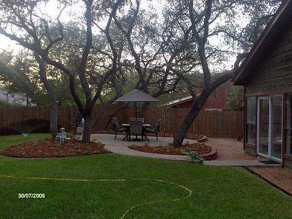 4th image of 15218 Mineral Springs St