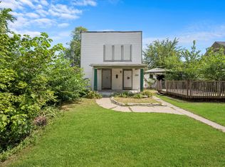 7549 S Saint Lawrence Ave, Chicago, IL