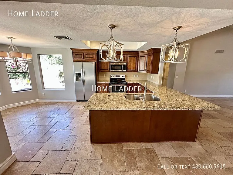 10570 E San Salvador Dr — Photo 6