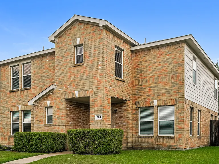 604 Snowy Orchid Ln — Photo 4