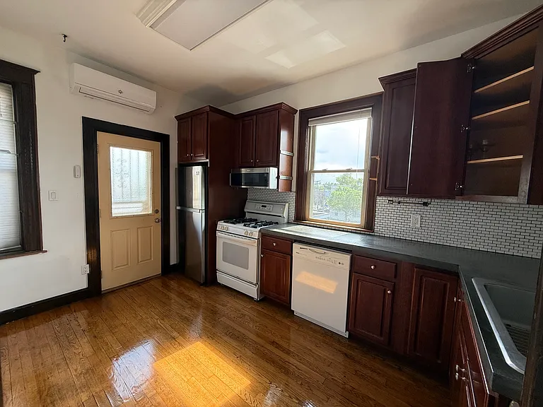 2812 Dudley Ave #2 — Photo 13