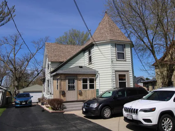 610 N Center Street, Beaver Dam, WI 53916