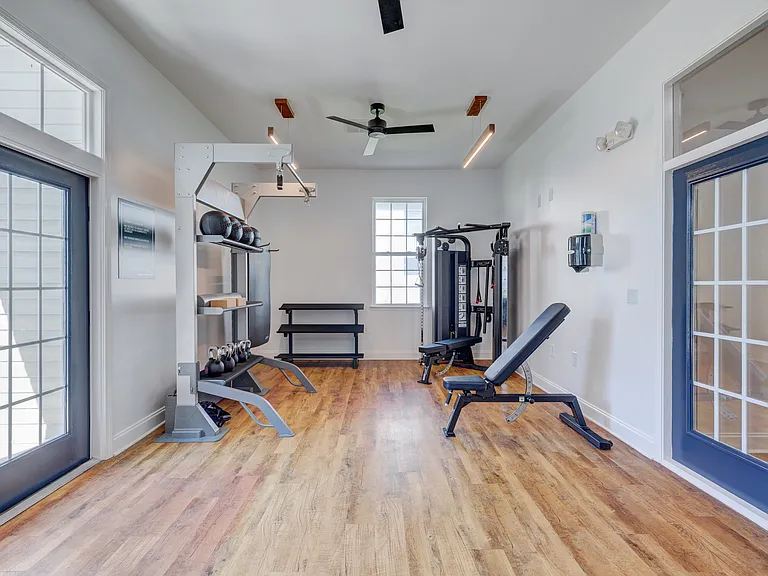 The Flats at Leland — Photo 33