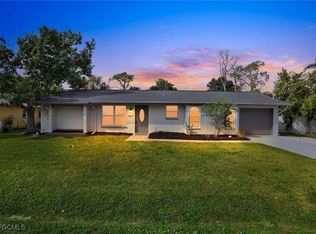 8607 Chatham St, Fort Myers, FL 33907