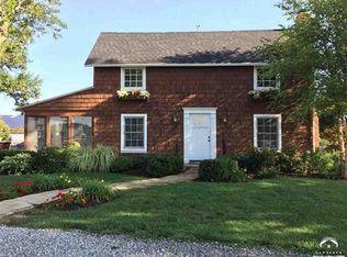 1219 E1900 Road, Eudora, KS 66025