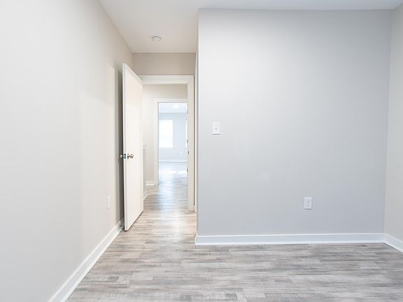 3rd image of 3113 Hartville St #3