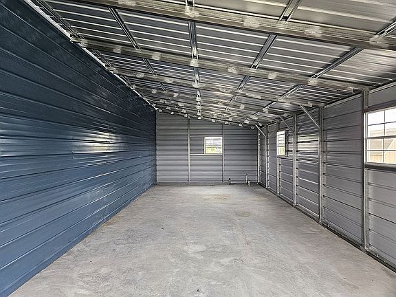 4th image of 139 W Sagebrush St