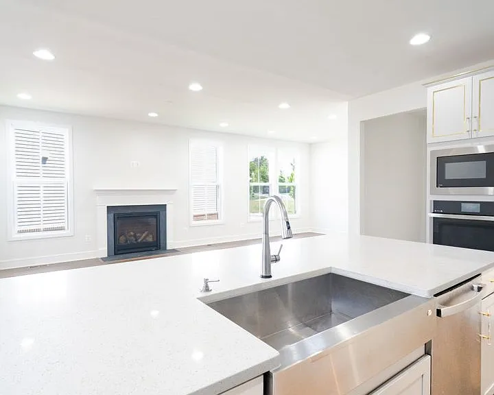41935 Spring Air Dr — Photo 25