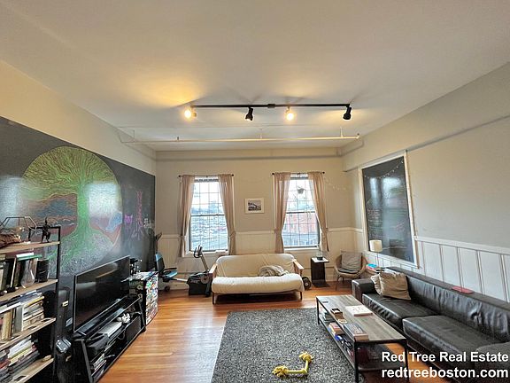 5th image of 6 Spice St Suite 10