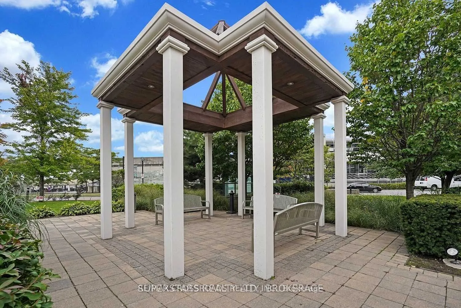 2 bed, $2,300 — Photo 4