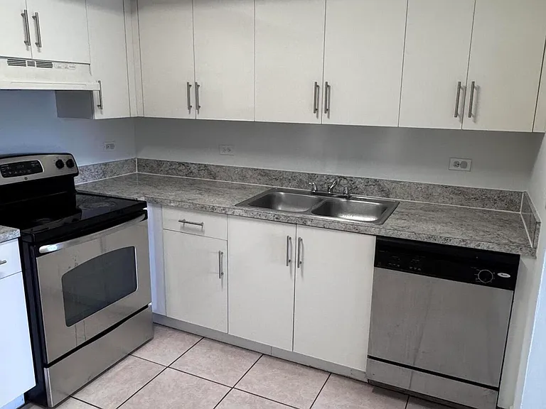3610 N 56th Ave #210 — Photo 10