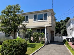 39A Dunwood Rd, Port Washington, NY 11050