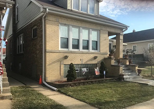 2653 N Rutherford Ave photo 1
