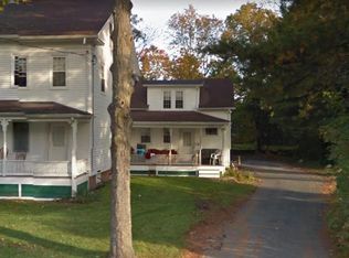 704 Main St, Amherst, MA 01002