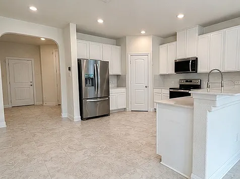 2101 Split Diamond Way — Photo 9