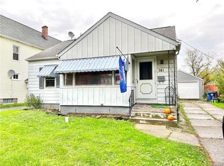 381 Windermere Blvd, Eggertsville, NY 14226