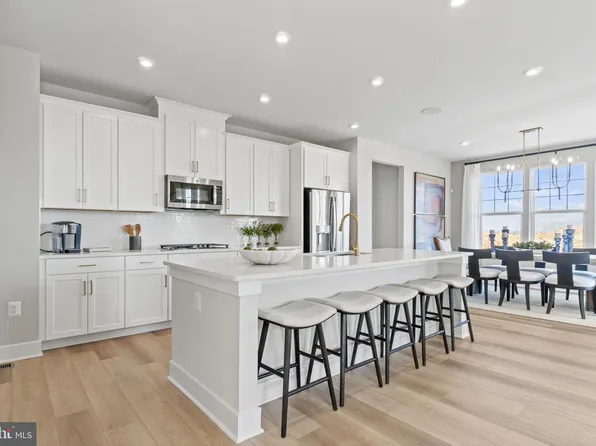 1919 Serviceberry Rd, Dumfries, VA 22026