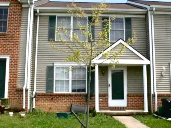 2417 Franklin Dr, East Petersburg, PA 17520