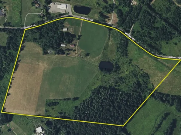 504 Airport Rd, Clifford Township, PA 18421