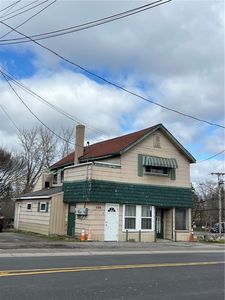 598 Ridge Rd APT 2, Webster, NY, 14580