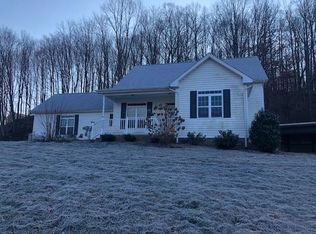 10548 Oak Grove Rd, Bristol, VA 24202