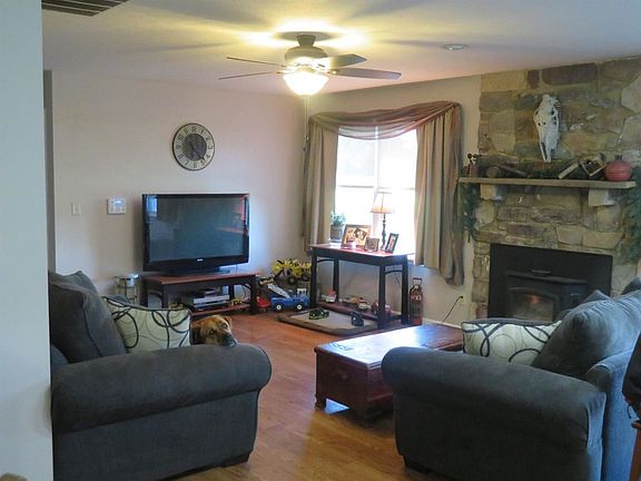 2nd image of 1119 S County Road 400 W