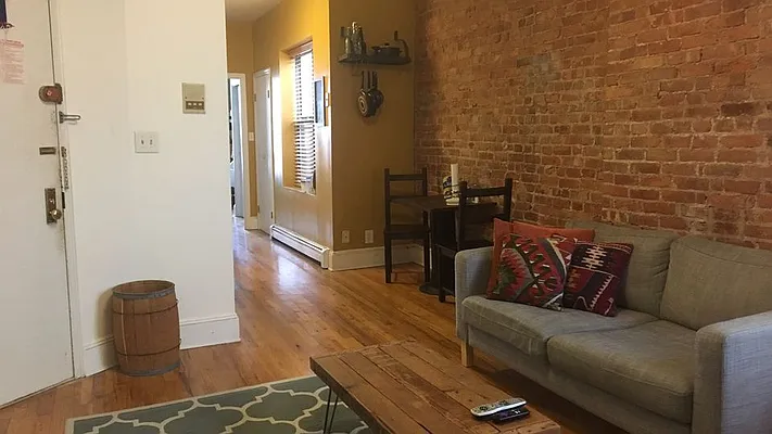 Rented by Nooklyn NYC LLC | media 27