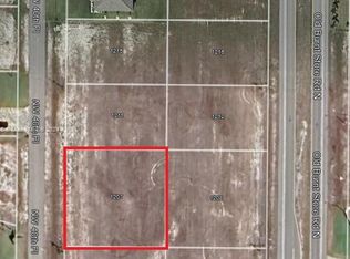 1207 NW 40th Pl, Cape Coral, FL 33993