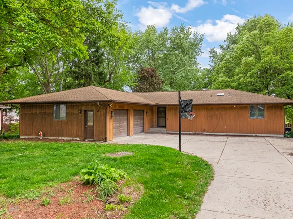 314 W Fayette St, Sandwich, IL 60548