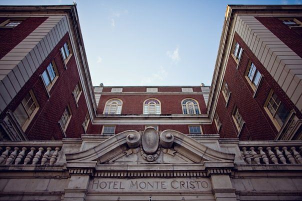 Six stories of art deco brick grandeur.