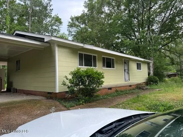 1655 Woodburn St, Jackson, MS 39212