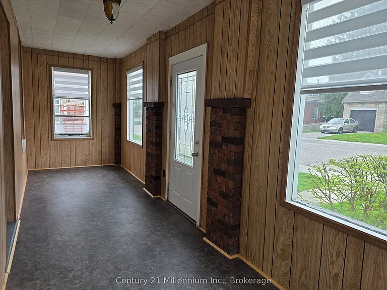 516 Rose St — Photo 14