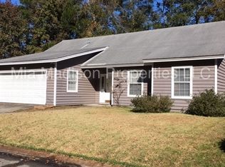 28 Norwood Ct, Savannah, GA 31406