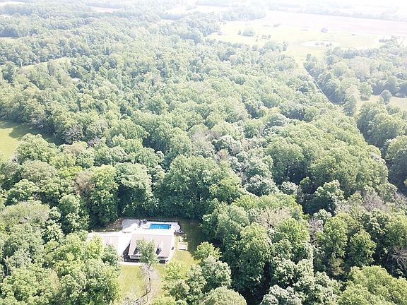 2nd image of 3549 S County Road 550 W