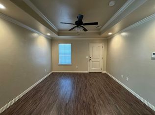 9949 Deborah Ln #B, Kingston, OK 73439