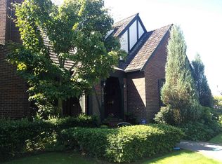 4915 NE 60th St, Seattle, WA 98115