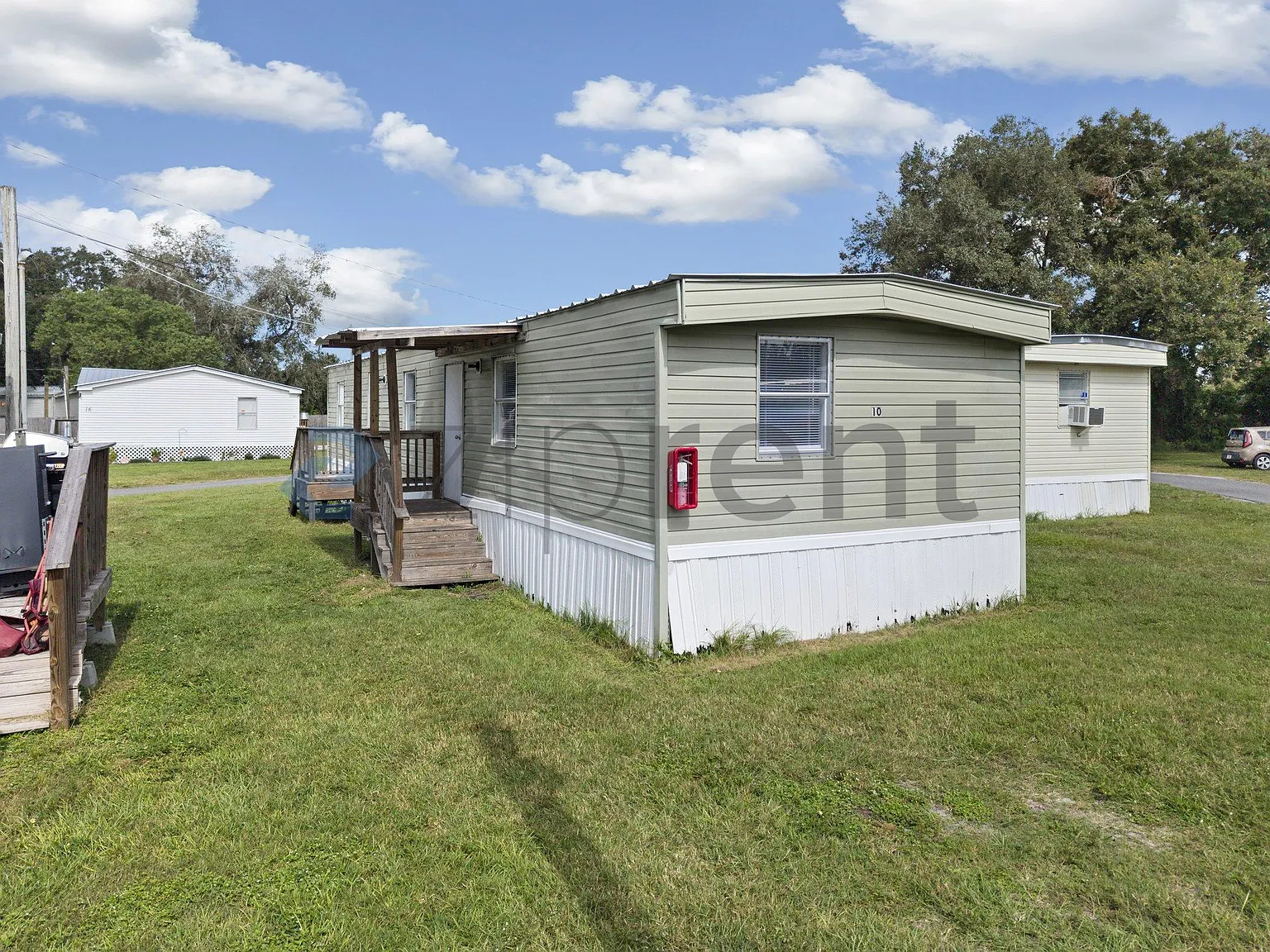 2 bed, 795 sqft, $1,300 — Photo 2