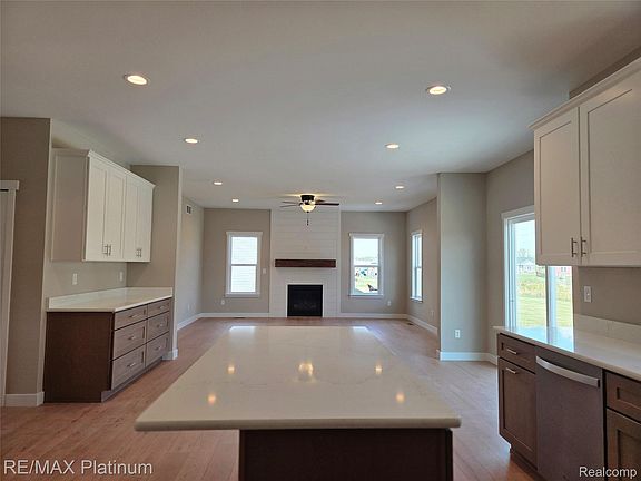 5th image of 6227 Brook Stone Ln
