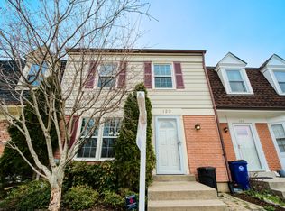 120 Lauren Ct, Frederick, MD 21703