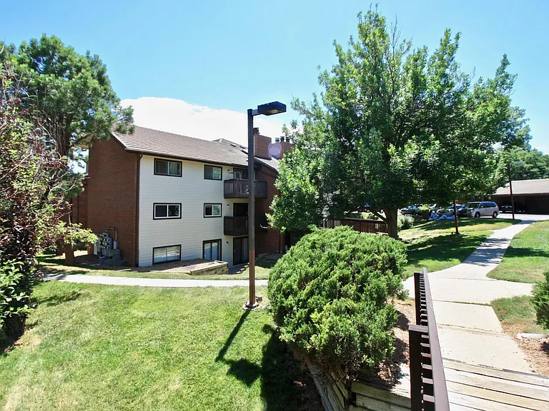 14652 E 2nd Ave #300D — Photo 8