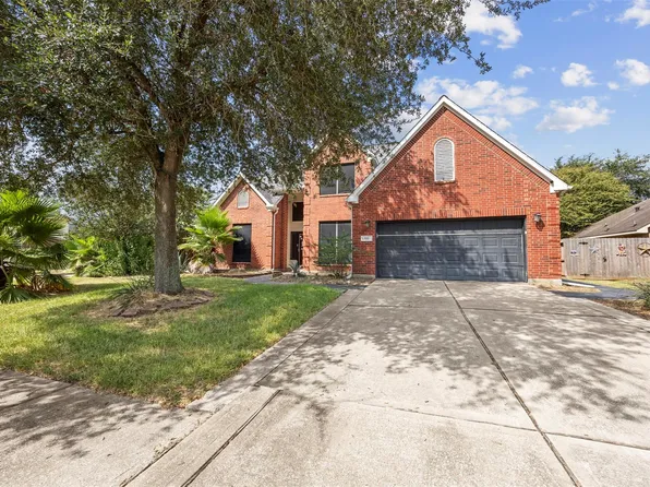122 Mossey Oak Dr, Baytown, TX 77520