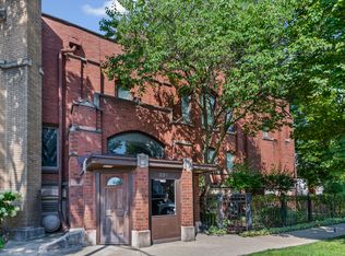 331 S Ridgeland Ave APT B, Oak Park, IL 60302